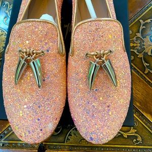 NWOT. Pink Mattglitt Barbie Giuseppe flats.